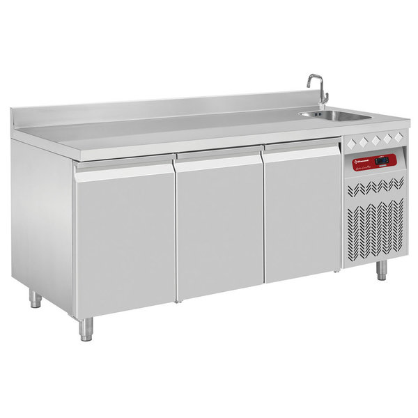 Koelwerkbank | Spoelbak | 405L | 3 Deuren (1/1 GN) | -2°C/+8°C | Statisch/Geventileerd | 0.25kW | Achteropstand | 1795x700x866/1045(h)mm