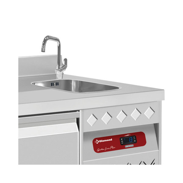 Koelwerkbank | Spoelbak | 405L | 3 Deuren (1/1 GN) | -2°C/+8°C | Statisch/Geventileerd | 0.25kW | Achteropstand | 1795x700x866/1045(h)mm
