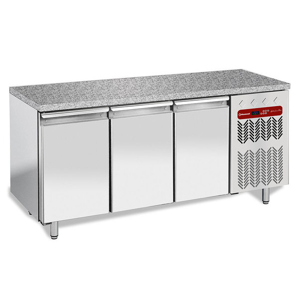 Bakkerij Koelwerkbank | Energiezuinig | 550L | 3 Deuren (EN600x400) | -2°C/+8°C | Geforceerd | 0.36kW | Natuursteen Werkblad | 2030x800x880/900(h)mm
