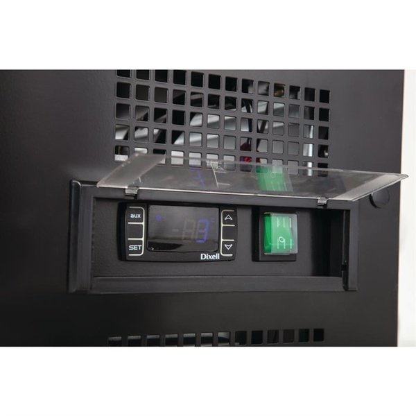 Koelkast | 307L | Zwart | +2°C/+8°C | Geventileerd | 0.3kW | Wielen | 600x514x1872(h)mm