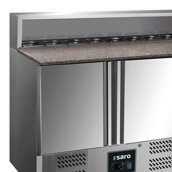 Pizzawerkbank | 400L | 3 Deuren (1/1 GN) | Boven 8x 1/6 GN | +2°C/+8°C | Geventileerd | 0.23kW | 1368x700x880/1090(h)mm