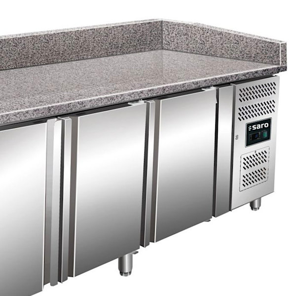 Pizzawerkbank | 635L | 3 Deuren (EN600x400) | +2°C/+8°C | Geforceerd | 0.35kW | 2020x800x920/1040(h)mm