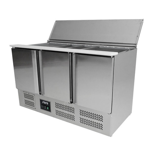 Saladette | 365L | 3 Deuren (1/1 GN) | Boven 4x 1/1 GN | +2°C/+8°C | Geventileerd | 0.23kW | Schuifdeksel | Polyethyleen Snijplank | 1364x700x880(h)mm