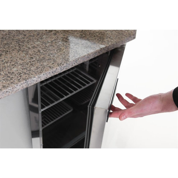Pizzawerkbank + Opzetkoelvitrine | 368L | 3 Deuren (1/1 GN) | Boven 6x 1/4 GN | +2°C/+5°C | Geventileerd | 0.38kW | 1400x700x1445(h)mm