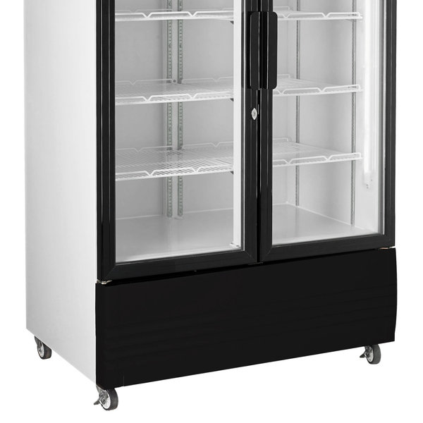 Koelkast | 568L | Zwart/Wit | +1°C/+10°C | Geventileerd | Draaideuren | Wielen (Geremd) | 880x610x1973(h)mm