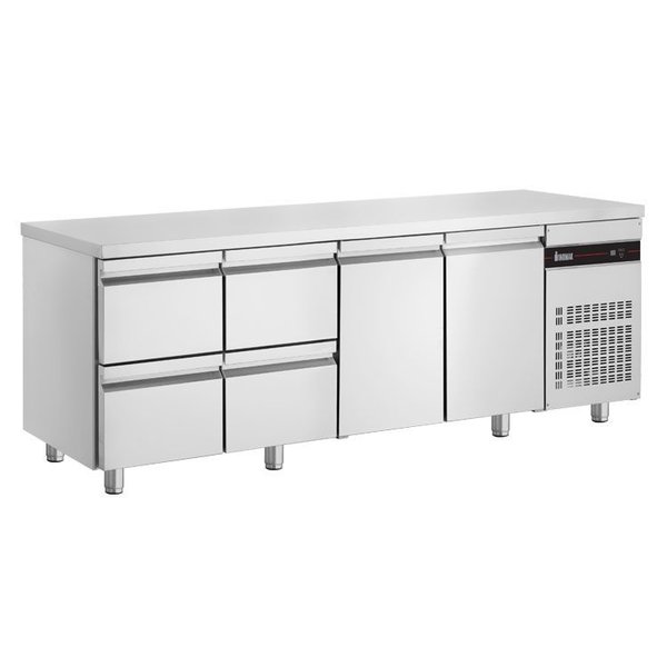 Koelwerkbank | 571L | 2 Deuren (1/1 GN) + 4 Laden | 0°C/+10°C | Geforceerd | 0.11kW | 2240x700x875/935(h)mm