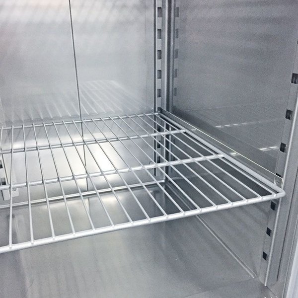 Saladette | 421L | RVS | 3 Deuren (1/1 GN) | Boven 20x 1/4 GN | +3°C/+10°C | Geforceerd  | 1810x800x1315-1375(h)mm