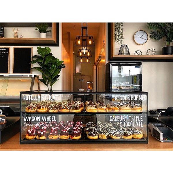 Vitrine | Zwart | LED | 2 Schappen | Neutraal | Demonteerbaar | 920x390x375(h)mm