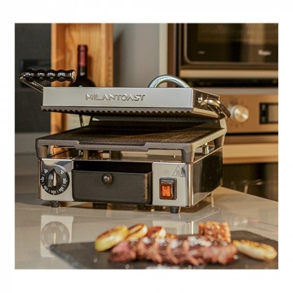 Contact-/Paninigrill | Enkel | Glad/Gegroefd Oppervlak 290x250 (Gietijzer) | 50°C/300°C | 1.73kW (230V) | 320x380x170(h)mm