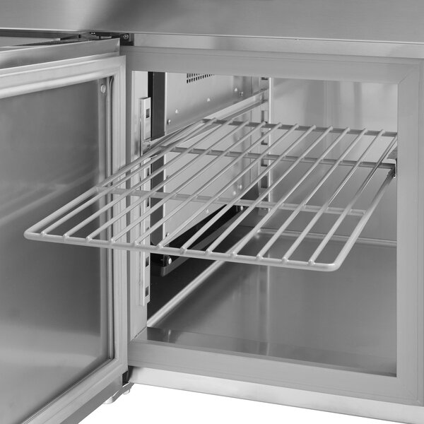 Koelwerkbank | GASTRO | 191L | 4 Laden (1/1 GN) | 0°C/+10°C | Geforceerd | 0.32kW | 1400x700x630/680(h)mm