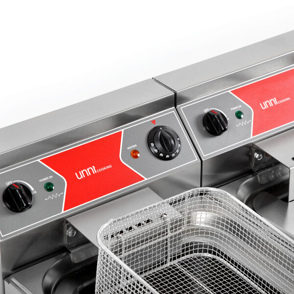 Friteuse | Elektrisch | 12+12L | 60°C/200°C | 18kW (400V) | Aftapkranen | 700x650x410/550(h)mm