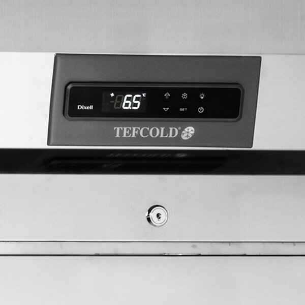 Bakkerij Vrieskast | 850L (EN600x800) | RVS | -18°C/-24°C | Geforceerd | Wielen (Geremd) | 740x990x2010(h)mm