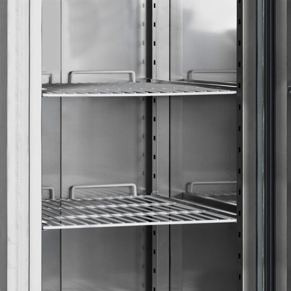 Vrieskast | 1410L (2/1 GN) | RVS | -18°C/-24°C | Geforceerd | Wielen (Geremd) | 1480x850x2010(h)mm