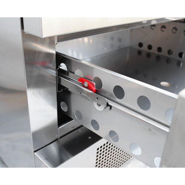 Koel-/Vrieswerkbank | Laag Model | 116L | 1 Lade (3x 1/1 GN) | -18°C/-21°C & +1°C/+4°C | Geforceerd | Wielen (Geremd) | 1230x700x600(h)mm