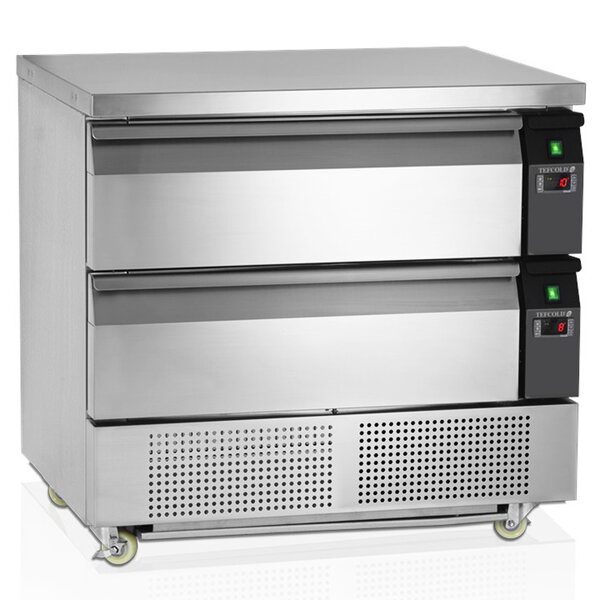 Koel-/Vrieswerkbank | 179L | 2 Laden (4x 1/1 GN) | -18°C/-21°C & +1°C/+4°C | Geforceerd | Wielen (Geremd) | 905x700x865(h)mm