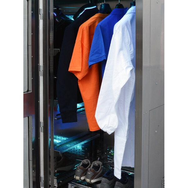 Sterilisatiekast | UV-C + Ozone | 100% Ecofriendly | 2 Schappen + Kledingrek | 0.12kW (230V) | 700x690x1830(h)mm