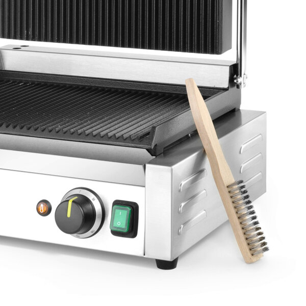 Contact-/Paninigrill | Enkel | Gegroefd Oppervlak 340x230 (Gietijzer) | 30°C/300°C | 2.2kW (230V) | 430x370x210(h)mm