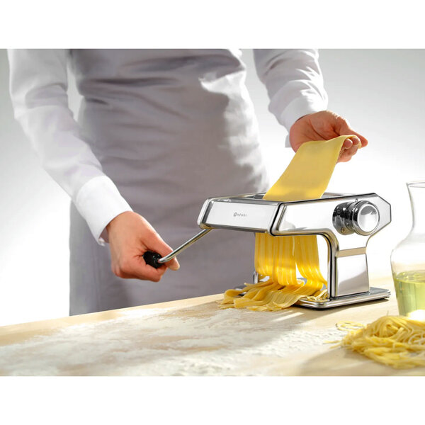 Pastamachine | Handmatig | Cap. 140mm | Instelbare Dikte (0.2-2.5mm) | Deegroller + Tagliatelle + Fettuccine | 382x440x340(h)mm