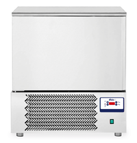 Arktic by HENDI Blastchiller | 5 Niveaus (EN/GN) | Max. 20kg (Koelen) / 15kg (Vriezen) | 1.42kW (230V) | 750x740x880(h)mm 