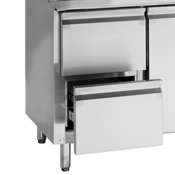 Koelwerkbank | 553L | 4 Deuren (1/1 GN) | -2°C/+10°C | Geforceerd | 0.3kW | Werkblad Afneembaar | 2230x700x880(h)mm
