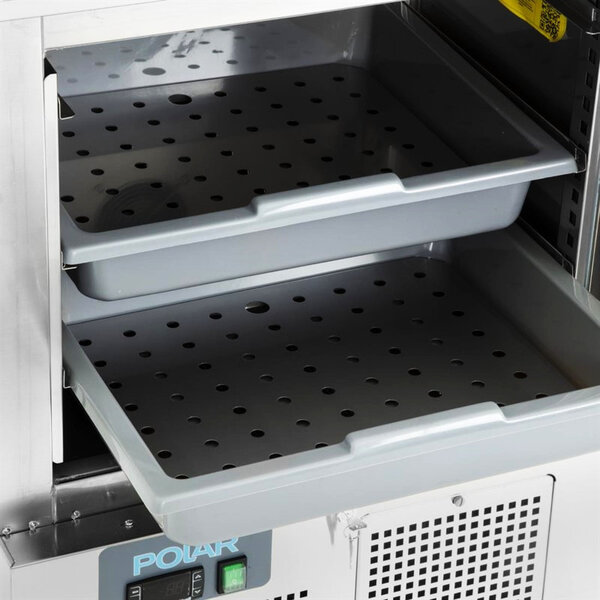 Viskoelkast | U-SERIE | 140L | RVS | -4°C/+4°C | Geforceerd | Incl. 3 Visbakken | 680x700x850(h)mm
