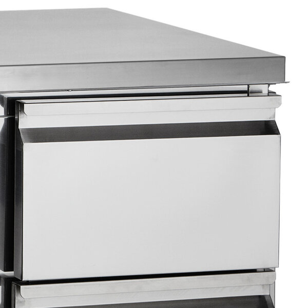 Koelwerkbank | 260L | 1 Deur + 2 Laden (1/1 GN) | +2°C/+10°C | Statisch + Ventilator | 900x700x877(h)mm