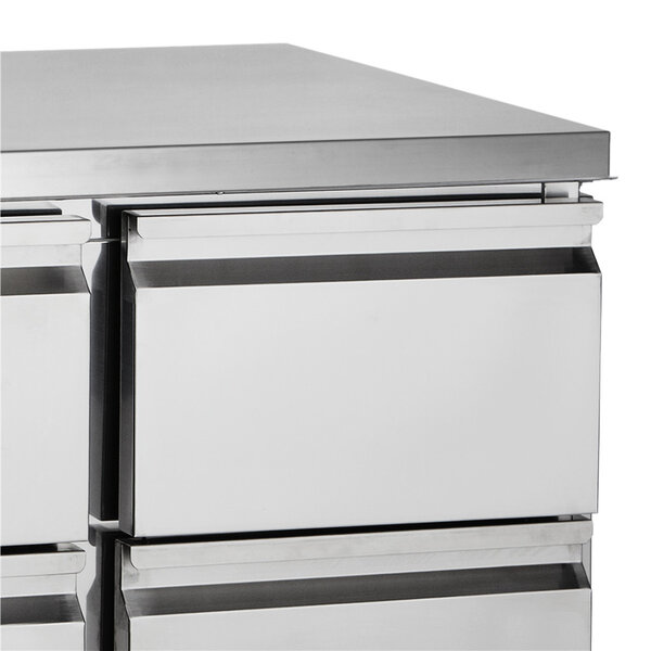 Koelwerkbank | 260L | 4 Laden (1/1 GN) | +2°C/+10°C | Statisch + Ventilator | 900x700x877(h)mm