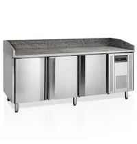 Tefcold Pizzawerkbank | 580L | 3 Deuren (EN600x400) | +2°C/+10°C | Geforceerd | 2045x800x850/1000(h)mm 