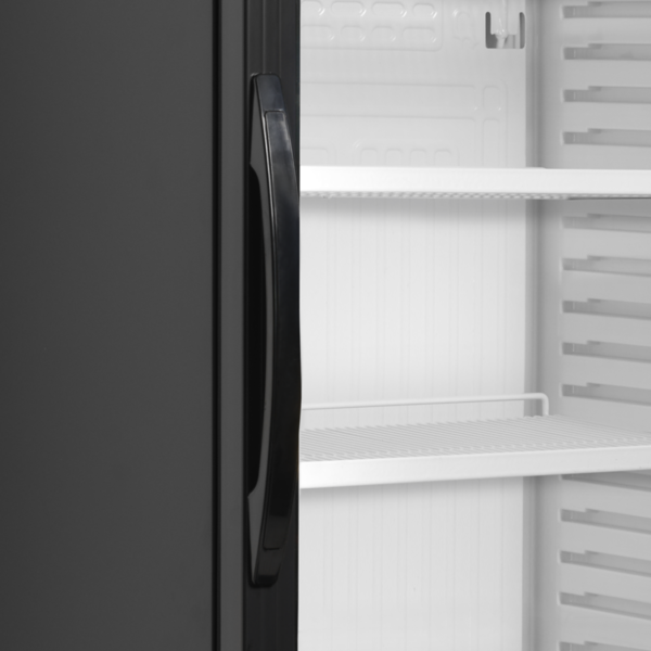 Drankenkoeling | SERIE CEV | 372L | Zwart | +2°C/+10°C | Statisch + Ventilator | Wielen | 595x640x1840(h)mm
