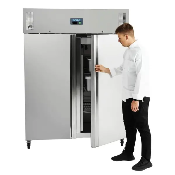 Vrieskast | 1300L (2/1 GN) | RVS | -18°C/-22°C | Geforceerd | Wielen (Geremd) | 1485x835x2010(h)mm