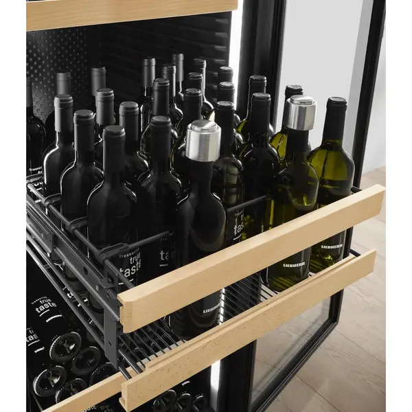 Wijnkoelkast | PERFECTION | 158x 75cl | Zwart | 1 Zone | +5°C/+20°C | Geforceerd | Touchscreen + App | Temperatuur-/Deuralarm | Wielen | 597x763x1684(h)mm