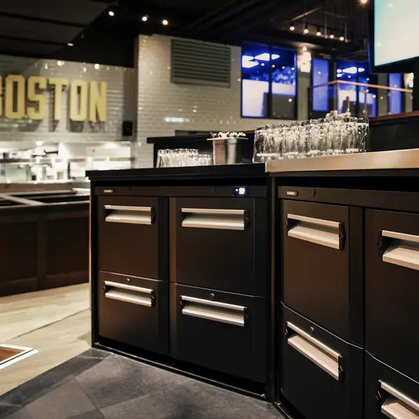 Barkoelkast | GM-LINE | 150L | Antracietgrijs | +2°C/+18°C | Geforceerd | 600x576x840/850(h)mm