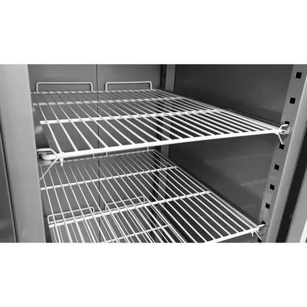 Koelkast | 650L | RVS | -2°C/+8°C | Geforceerd | Wielen (Geremd) | 740x830x1990(h)mm