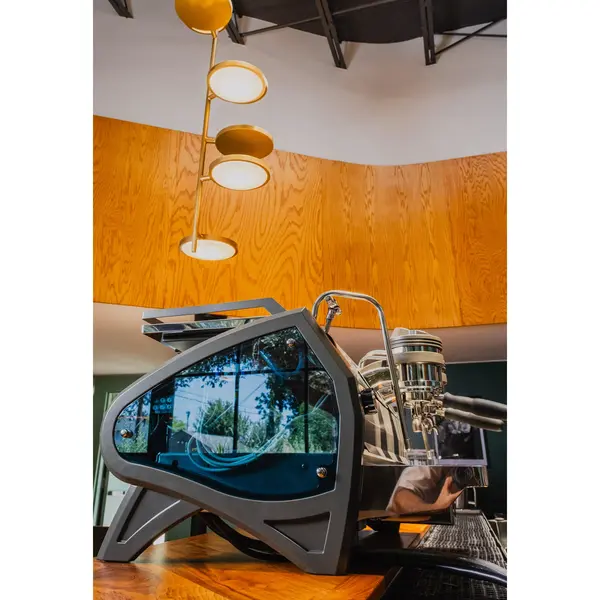 Espressomachine | STRADA S | Antracietgrijs | 3 Groepen | Digitaal | 5.83kW (400V) | Smartphone App | Incl. Ontharder + Baristakit | 1030x690x500(h)mm