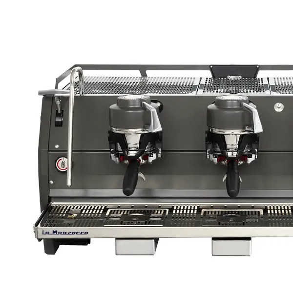 Espressomachine | STRADA X | Antracietgrijs | 3 Groepen | Digitaal | 6.73kW (400V) | Smartphone App | Incl. Ontharder + Baristakit | 1030x690x500(h)mm