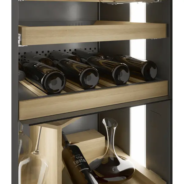 Wijnklimaatkast | VINIDOR | 149x 75cl + Sommelier Board | Zwart | 3 Zones | +5°C/+20°C | Geforceerd | Touchscreen + App | Temperatuur-/Deuralarm | Wielen | 697x764x2013(h)mm