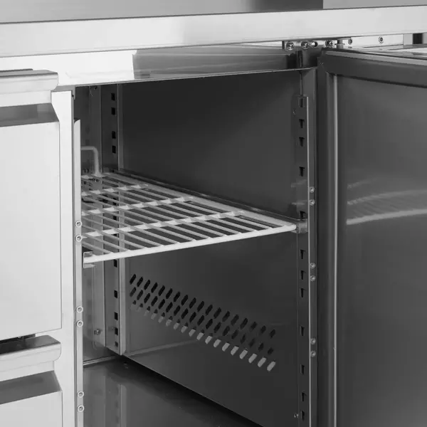 Koelwerkbank | Energiezuinig | 368L | 3 Deuren (1/1 GN) | -2°C/+8°C | Geforceerd | Bluetooth | Werkblad Afneembaar | 1795x700x860(h)mm