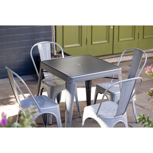 Tafel | Staal | Grijs | In-/Outdoor | Parasolgat | 660x660x760(h)mm
