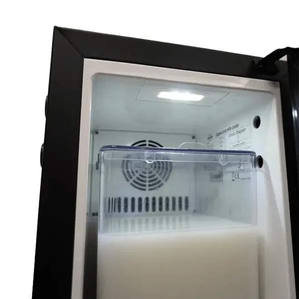 Melkkoeler | Energiezuinig | 9L | RVS/Zwart | 0°C/+4°C | Geforceerd | Incl. Melkcontainer (4.5L) | 220x450x376(h)mm