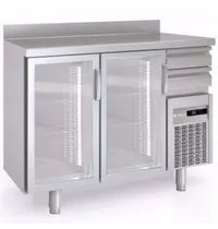 Coreco Koelwerkbank | 600 RANGE | 325L | 2 Glasdeuren + 2 Laden | -2°C/+8°C | Geforceerd | Temperatuuralarm | Achteropstand | 1495x600x1040/1140(h)mm
