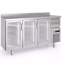 Coreco Koelwerkbank | 600 RANGE | 504L | 3 Glasdeuren + 2 Laden | -2°C/+8°C | Statisch + Ventilator | Temperatuuralarm | Achteropstand | 2020x600x1040/1140(h)mm