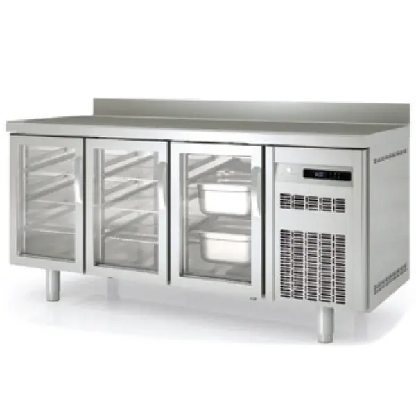 Vrieswerkbank | 700 RANGE | 399L | 3 Glasdeuren (1/1 GN) | -15°C/-20°C | Statisch + Ventilator | Temperatuuralarm | Achteropstand | 1795x700x850/950(h)mm