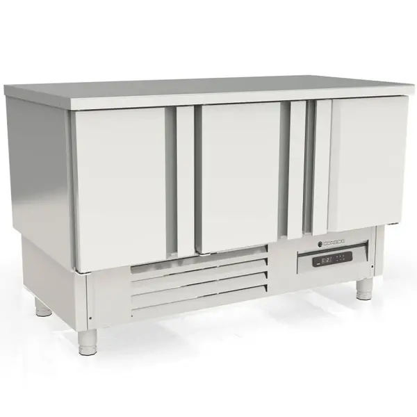 Koelwerkbank | 700 RANGE | 264L | 3 Deuren (1/1 GN) | -2°C/+8°C | Statisch + Ventilator | Temperatuuralarm | 1365x700x870(h)mm