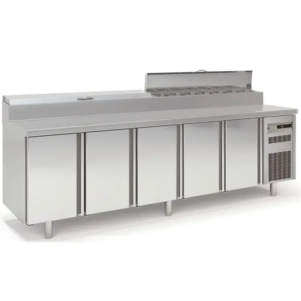 Saladette | 700 RANGE | 686L | 5 Deuren (1/1 GN) | Boven 16x 1/4 GN | 0°C/+8°C | Statisch + Ventilator | Klapdeksels | Temperatuuralarm | 2695x700x850/1021(h)mm