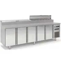 Coreco Saladette | 700 RANGE | 686L | 5 Deuren (1/1 GN) | Boven 16x 1/6 GN | 0°C/+8°C | Statisch + Ventilator | Klapdeksels | Temperatuuralarm | 2695x700x850/1021(h)mm