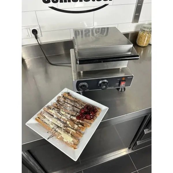 Churroijzer | Enkel | Churros (217x19x15mm) | 1.75kW (230V) | Timer | 302x405x485(h)mm