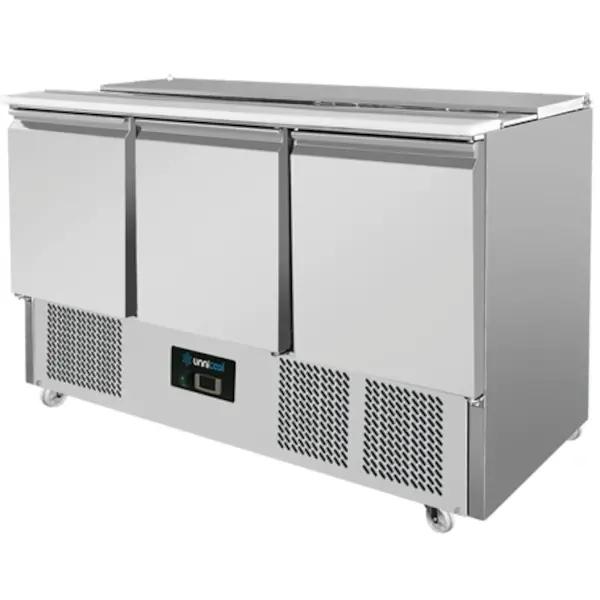 Saladette | COMPACT LINE | 368L | 3 Deuren (1/1 GN) | Boven 4x 1/1 GN | +2°C/+8°C | Statisch + Ventilator | Klapdeksel | Wielen (Geremd) | 1370x700x870(h)mm