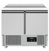 UNNICOOL Saladette | COMPACT LINE | 230L | 2 Deuren (1/1 GN) | Boven 2x 1/1 GN | +2°C/+8°C | Statisch + Ventilator | Klapdeksel | Wielen (Geremd) | 900x700x870(h)mm
