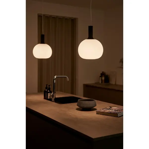 Lichtbron | SMART | E27 | LED | Wittinten (2200 t/m 6500K) | 600 Lumen | Per Stuk | Dimbaar | App | Ø45x80(h)mm