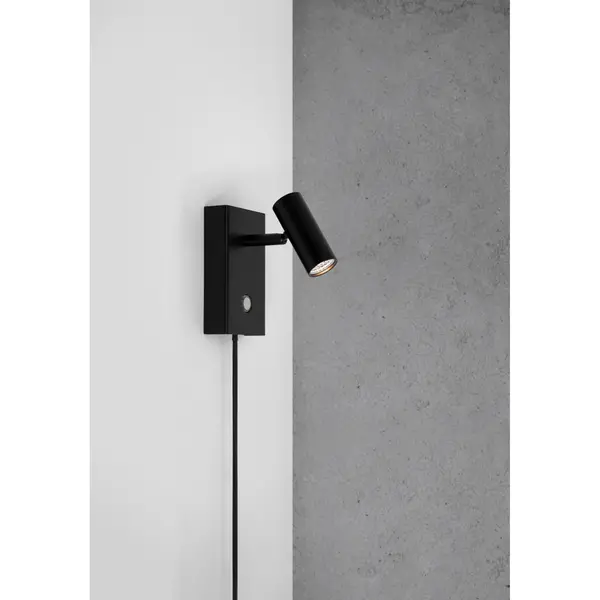 Wandlamp | OMARI | Zwart | Incl. Lichtbron (Dimbaar) | Ø30x120(h)mm